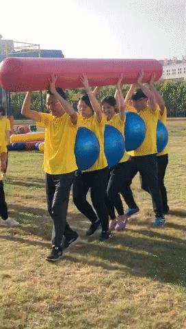 幼儿园运动会趣味游戏大全,运动会趣味游戏项目搞笑