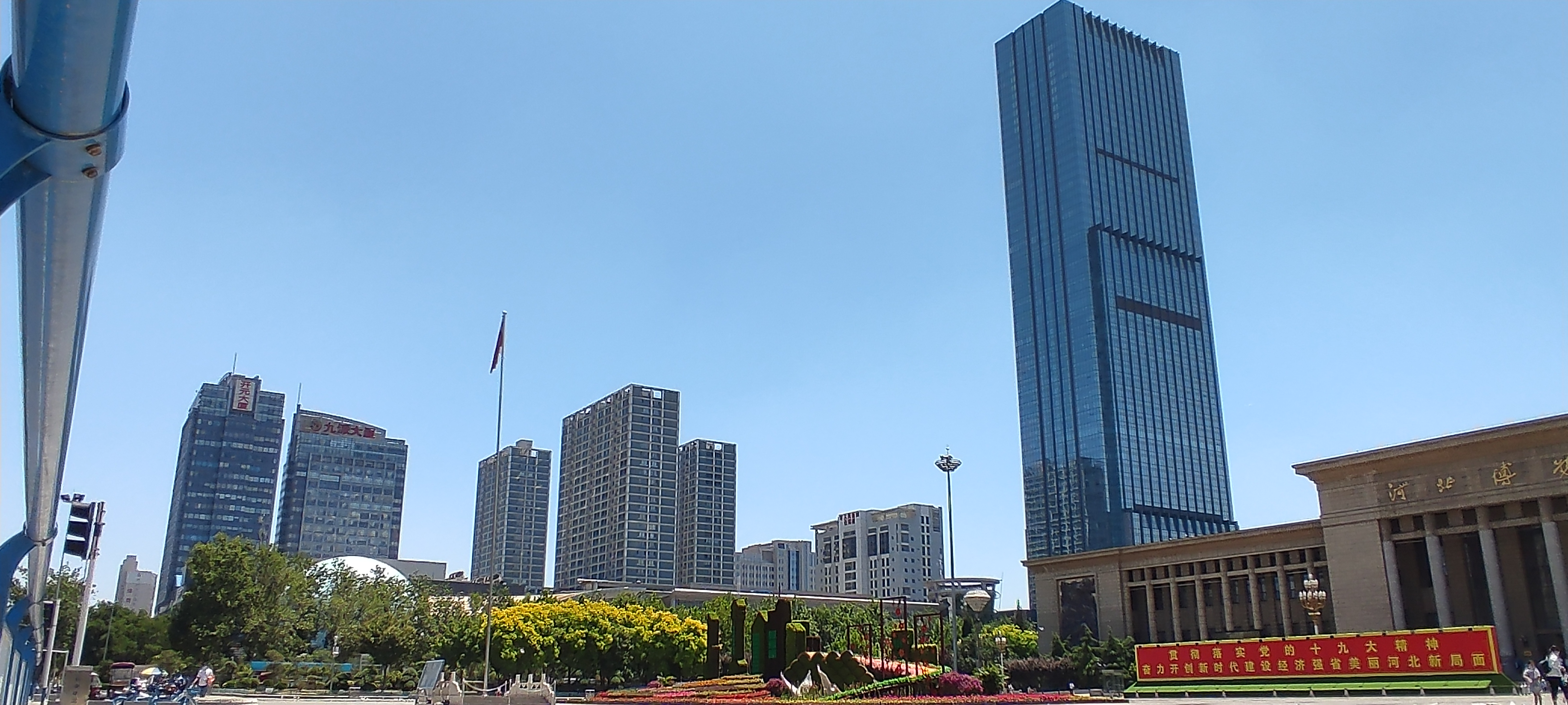 石家庄的长安街在哪里,石家庄长安中山路