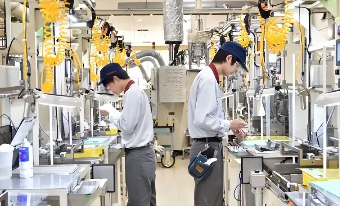 毛利率超过80%净利率超30%的公司,毛利率大于百分之九十的上市公司