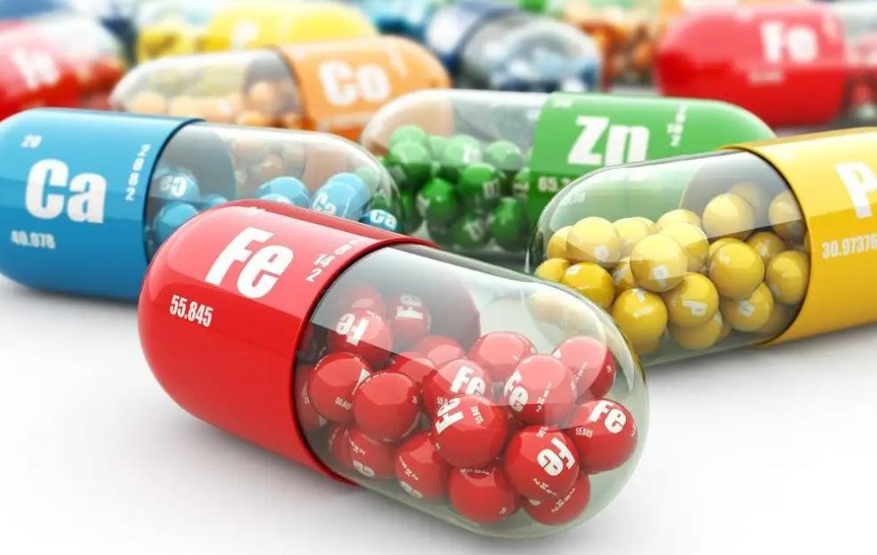 吃胶囊药会卡喉咙吗,吃胶囊粘在胸口不下去咋办