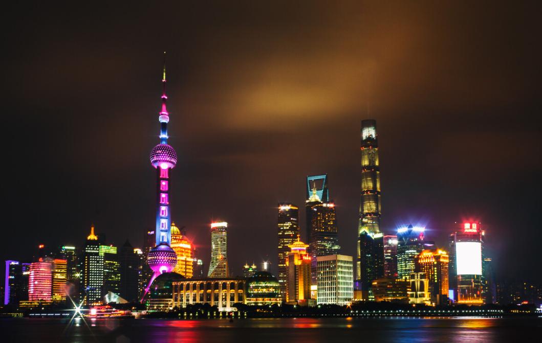 台湾人第一次来大陆，小姐姐自嘲是乡巴佬，直言：此生不悔入华夏