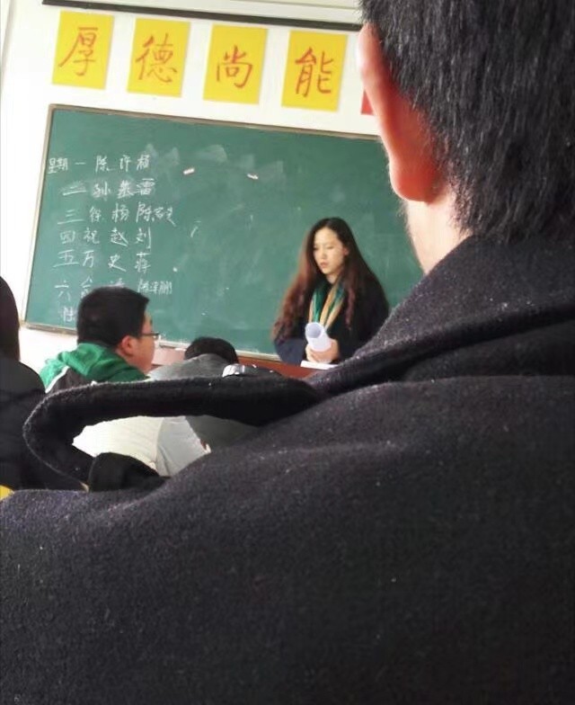 监考老师无聊做试卷,监考老师能无聊到什么地步