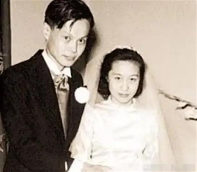 杨振宁82岁娶28岁娇妻现状,杨振宁82岁娶28岁娇妻模样