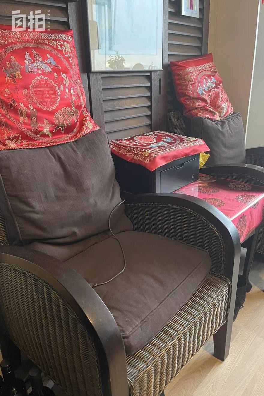 我，东北女老板，80年代万元户，年近50出国当保姆，嫁大21岁老外