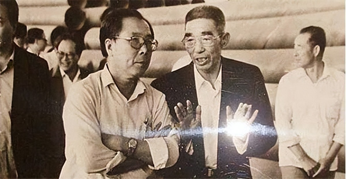 大邱庄禹作敏别墅现状：人去楼空，断垣残壁