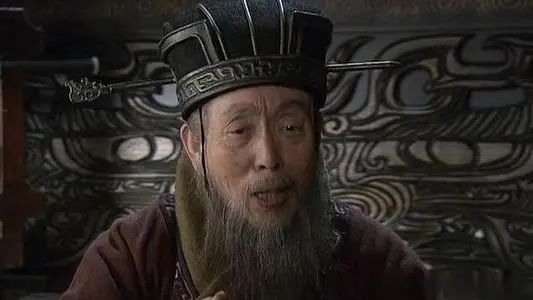 陶谦为刘备救援完整版,为什么刘表和陶谦都托孤给刘备