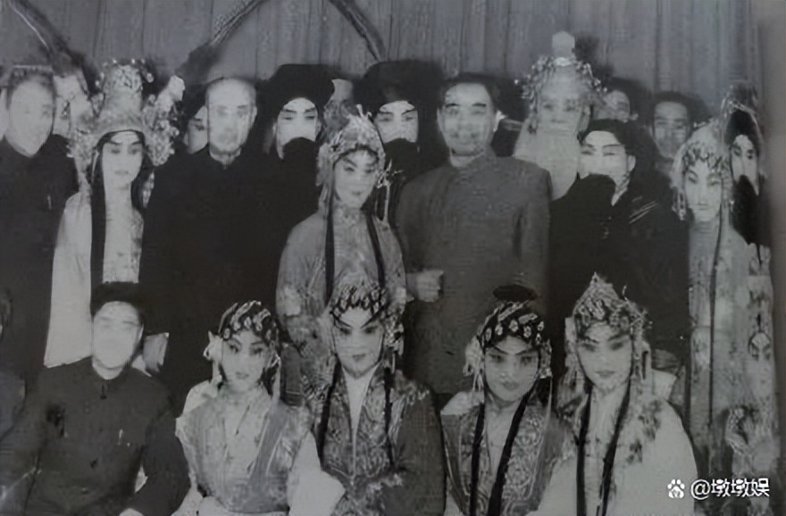 郭兰英两次被父母抛弃,郭兰英现在有几个孩子