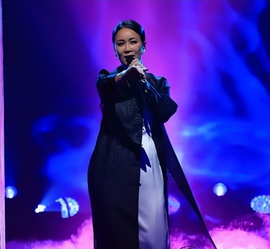 那英的辛酸经历,成名之路那英完整版