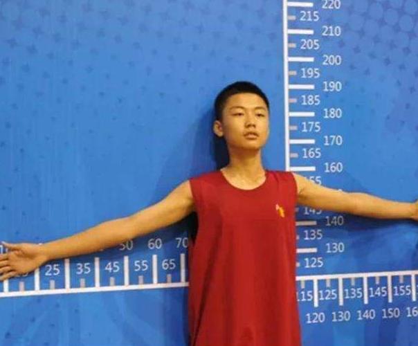 男生多少岁颜值定型,男生在几岁身高定型