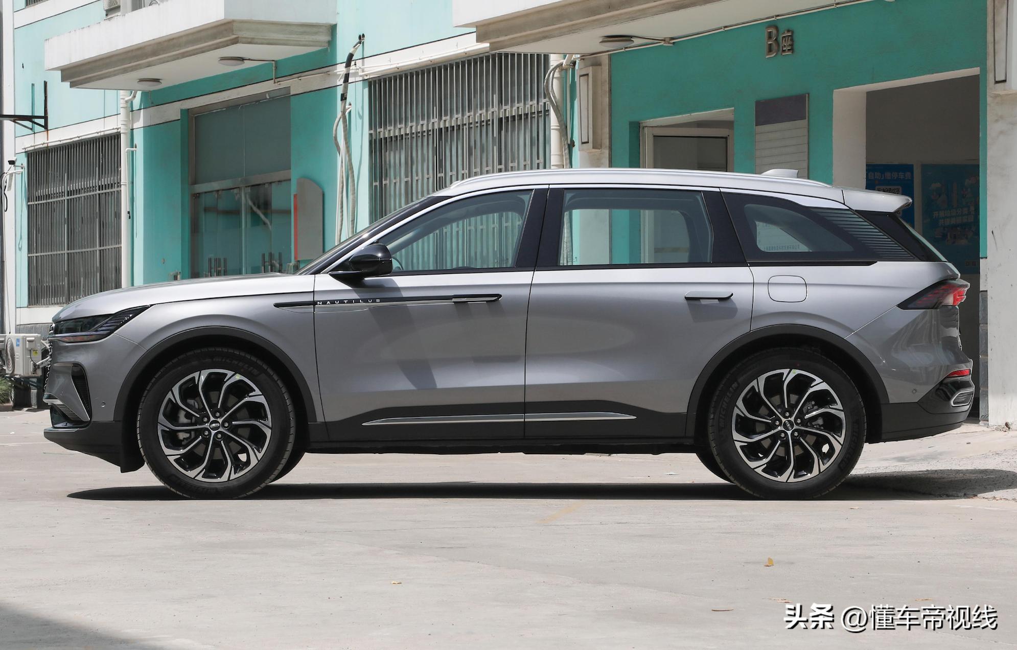 新车29万左右,新车售12.99万元