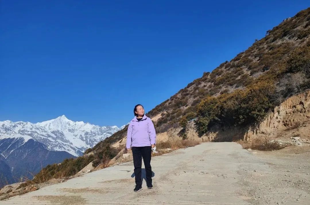 大妈自驾离家出走,大妈离家出走自驾