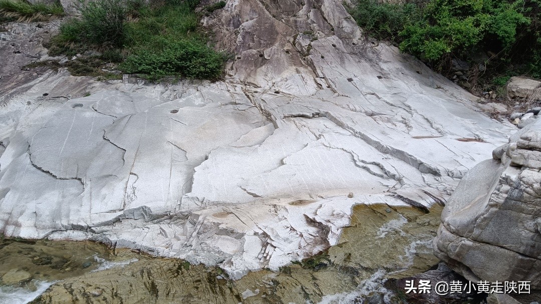 真没想到，蓝田还藏着一条通安康的古商道！很多人路过却不知道