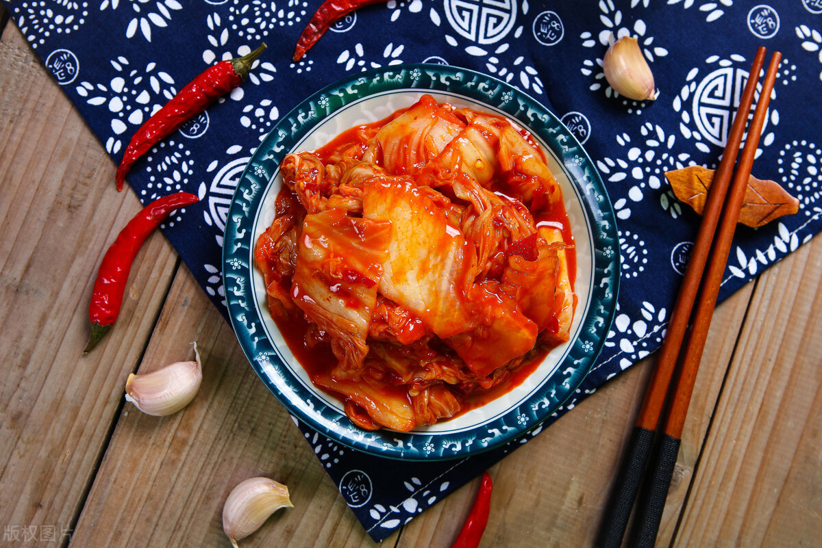 韩剧中都是骗人的吗,韩剧里面都是骗人的吗