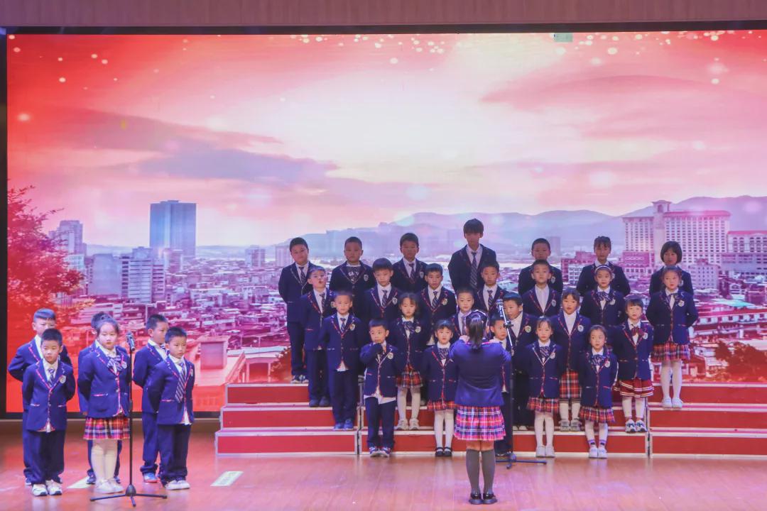 求贤若渴广纳英才,求贤若渴