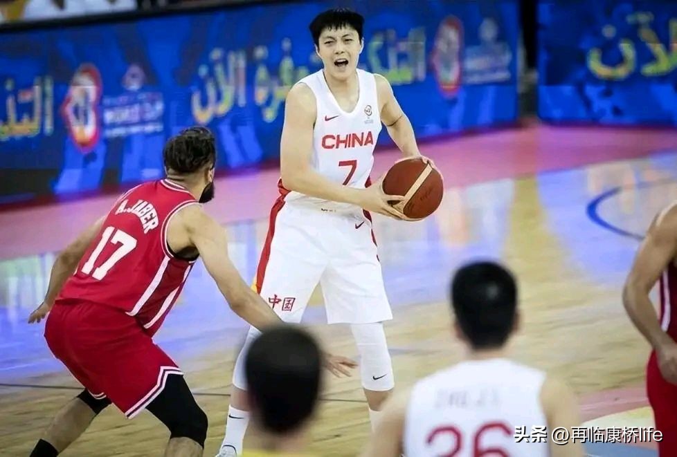 中国辽宁男篮夺冠,辽宁男篮12人名单都穿多少号球衣