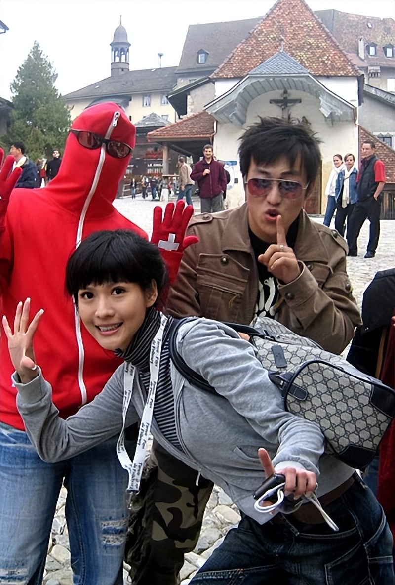 冯小刚和女主持人,跟冯小刚有绯闻的女主持人