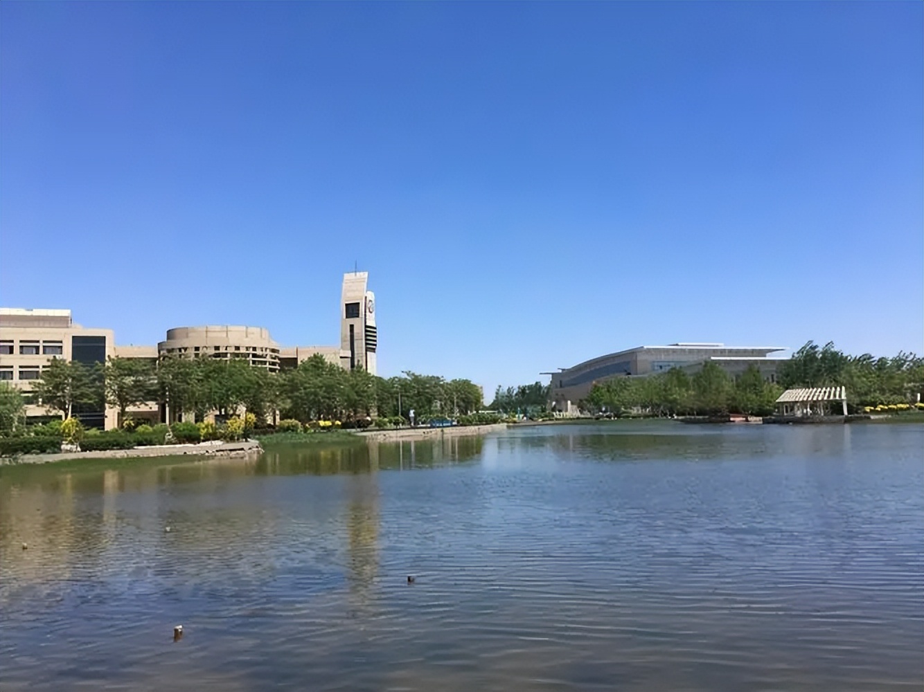 中国民航大学和航空航天大学区别,中国民航大学好还是沈阳航空好