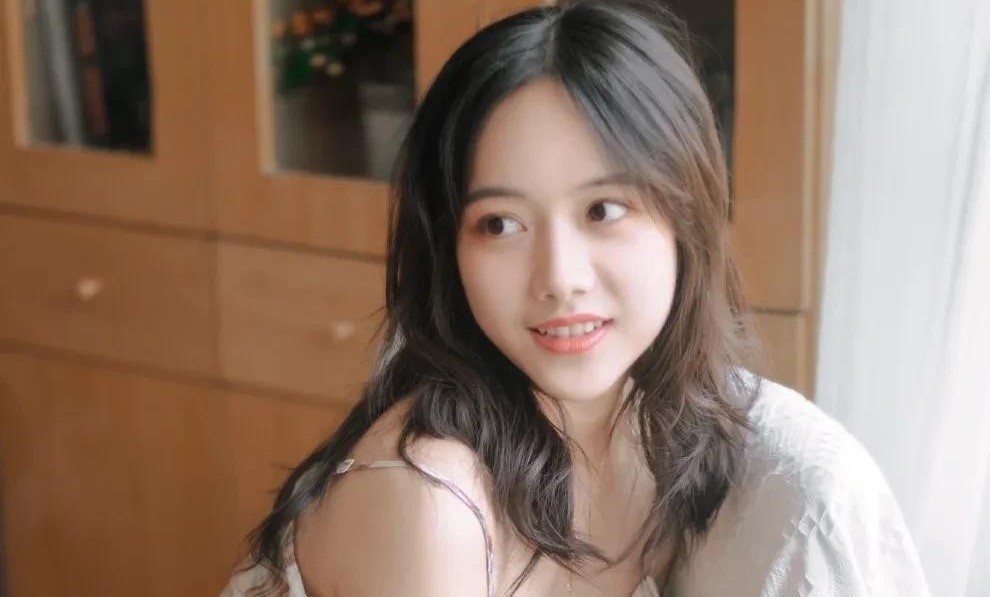 嘴笨怎么练幽默口才好呢,嘴笨怎么和女生聊天找话题示例