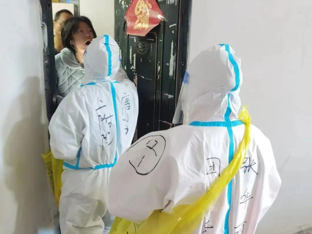 抗疫志愿者事迹,抗击疫情志愿队感人事迹