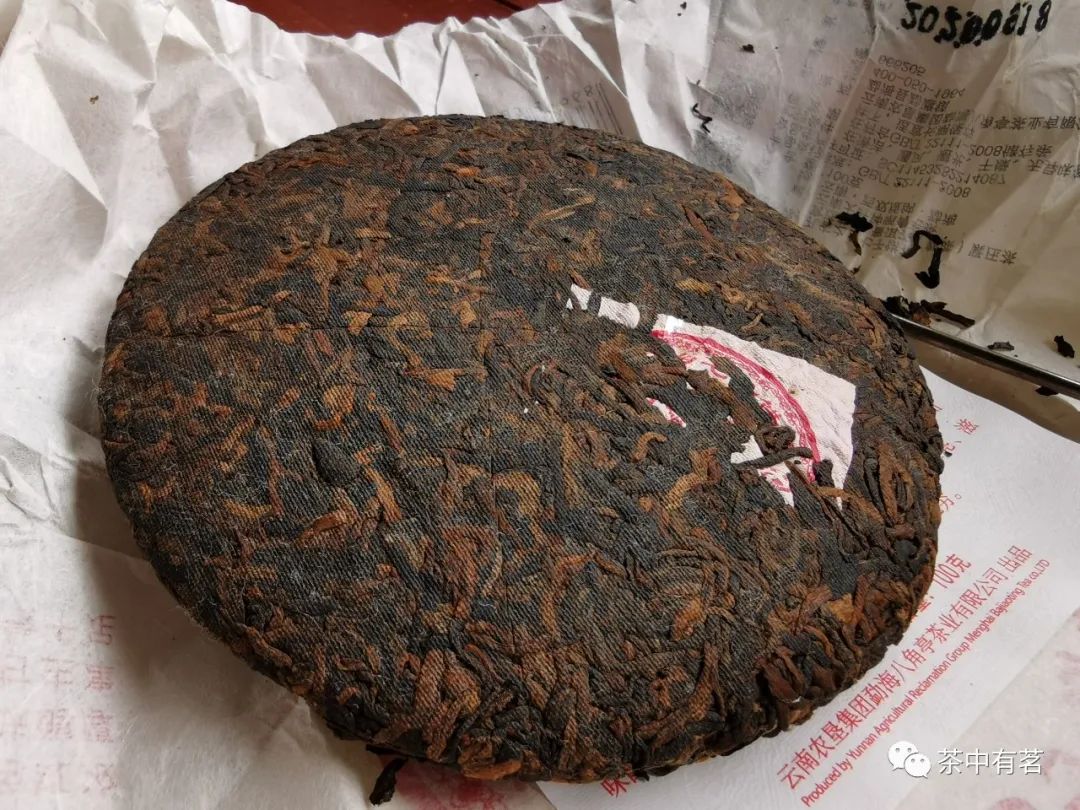 普洱茶放车上能吸收异味吗,普洱茶怎么去除异味