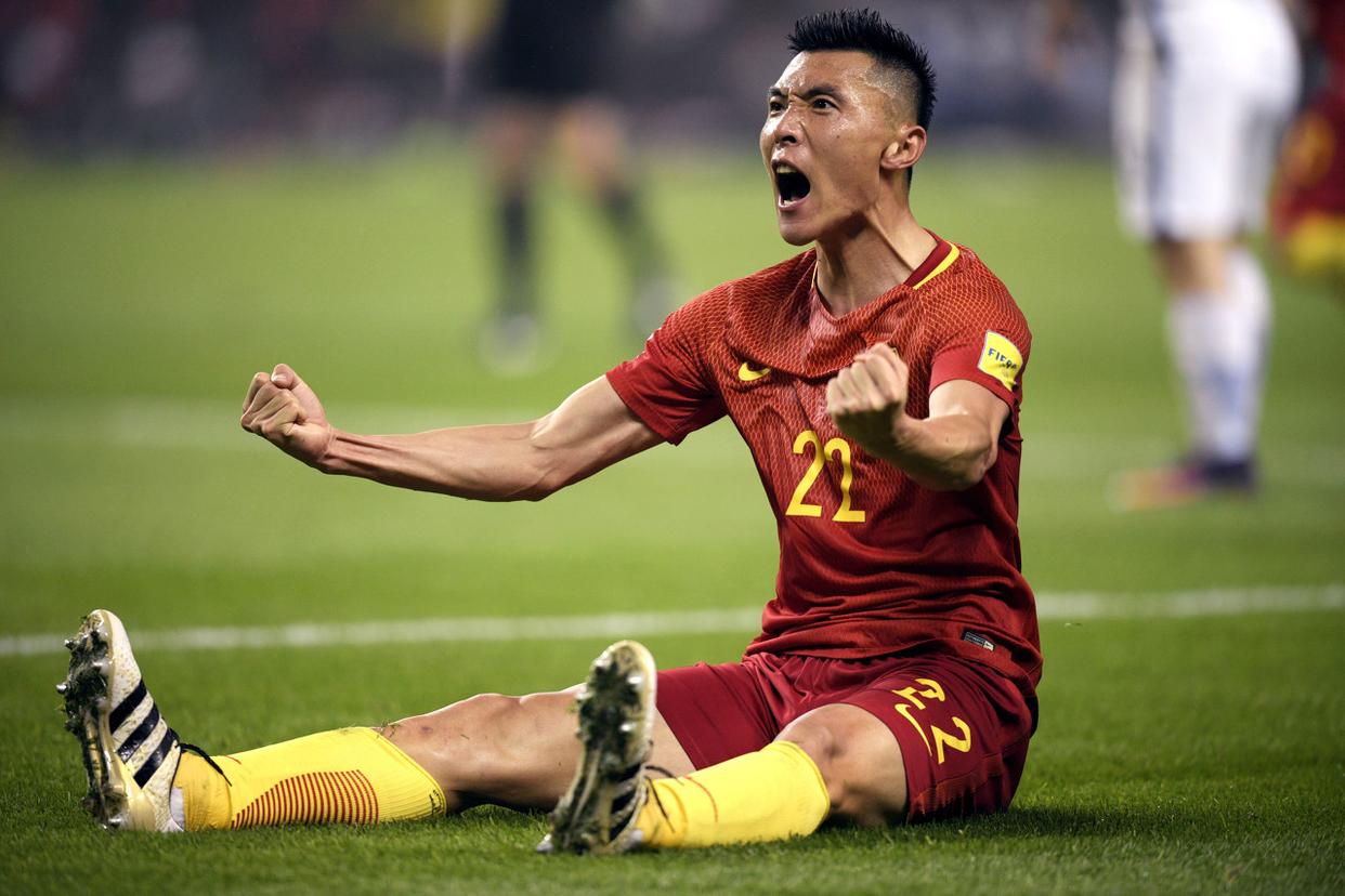 本菲卡庆祝c罗生日,本菲卡黑店球员