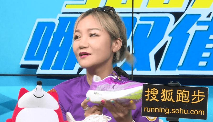 国产四大品牌跑步鞋,公认脚感最好的10双国产跑鞋价格