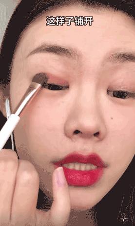 女生必知让你变美的化妆小妙招,女生必学的化妆技巧