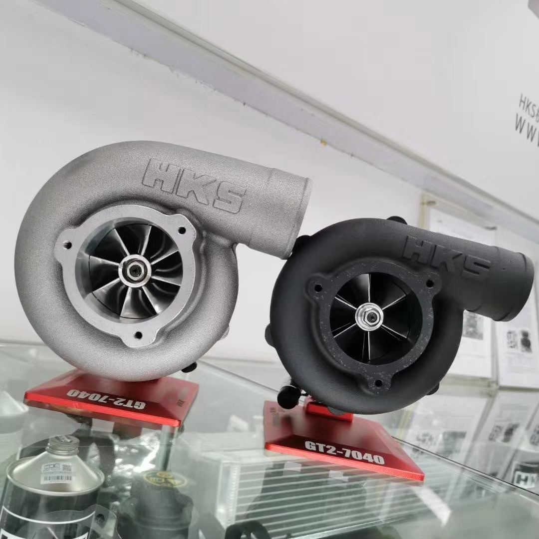 开着霸道4.0T，给自己一个信马由缰的机会