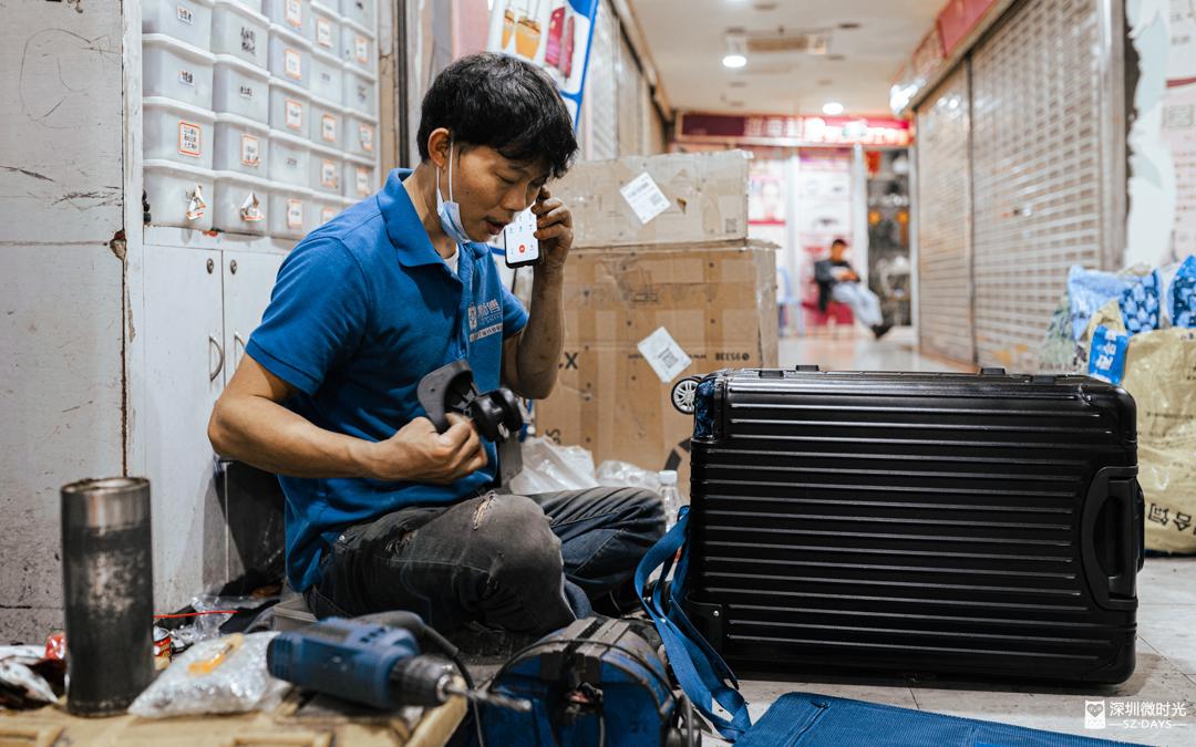 深圳正在消失的“小修小补”：补鞋起家，开店23年，攒下4套房