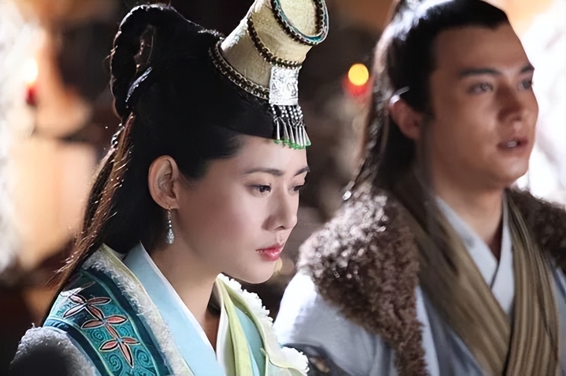 浪姐秋瓷炫跳舞,唱跳双废