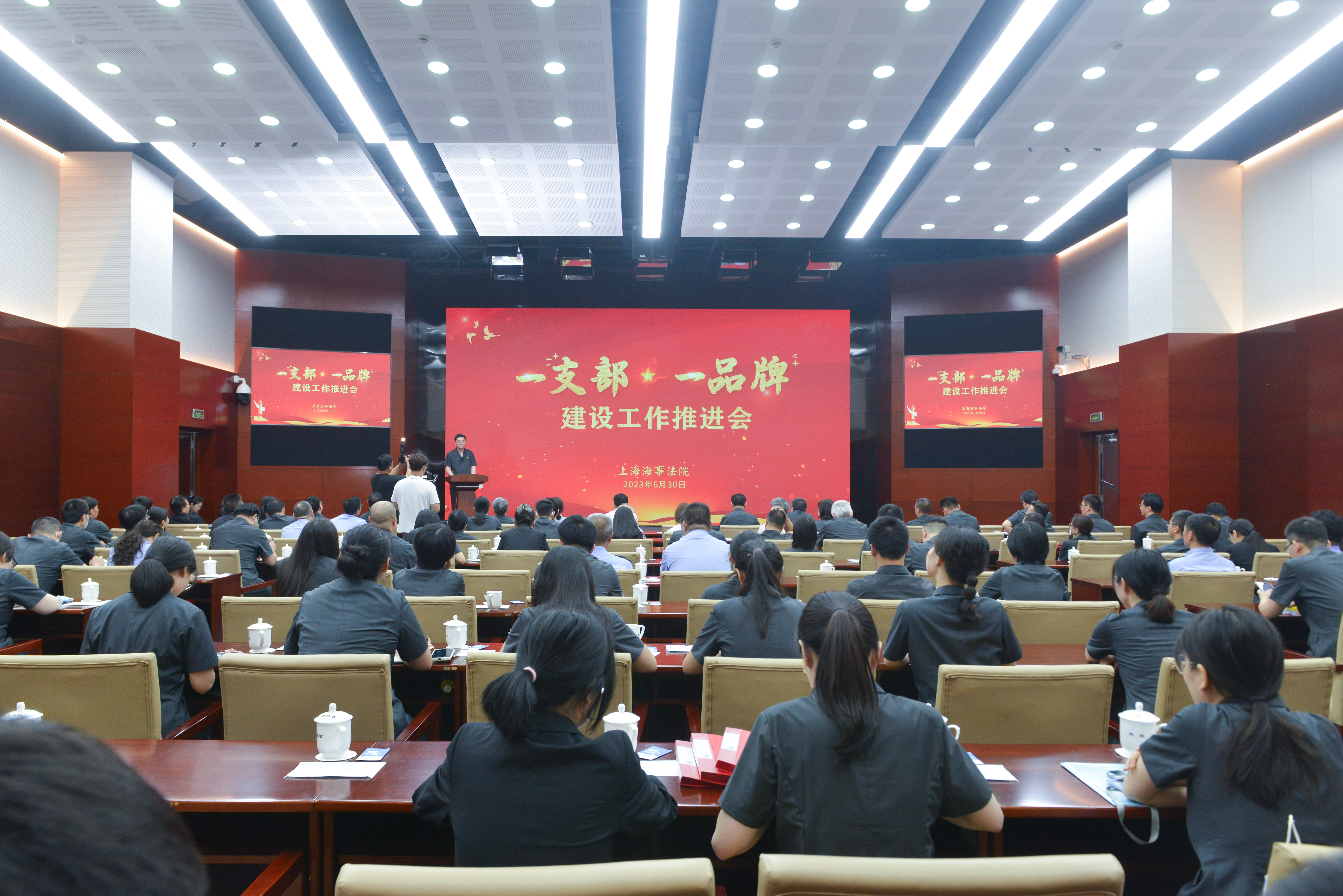 立足本职如何发挥党建作用,将党建工作与本职工作有机结合