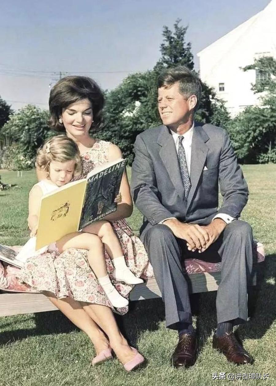 玛丽莲梦露最新写真,玛丽莲梦露为何是男人心中的女神