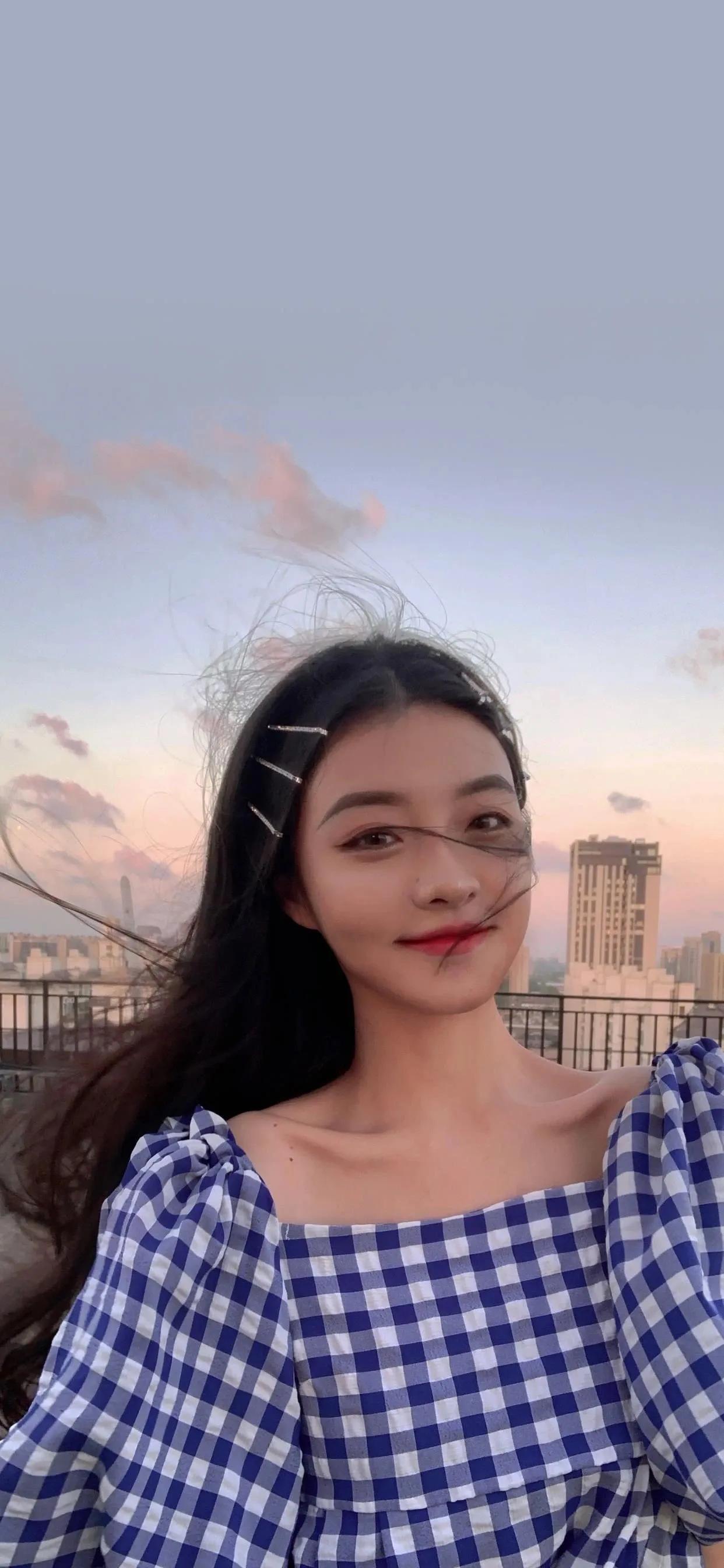 高清美女壁纸写真系列,全屏美女壁纸高颜值写真