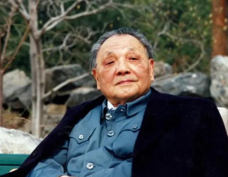 恢复高考第一年文科女状元,恢复高考后第一女状元