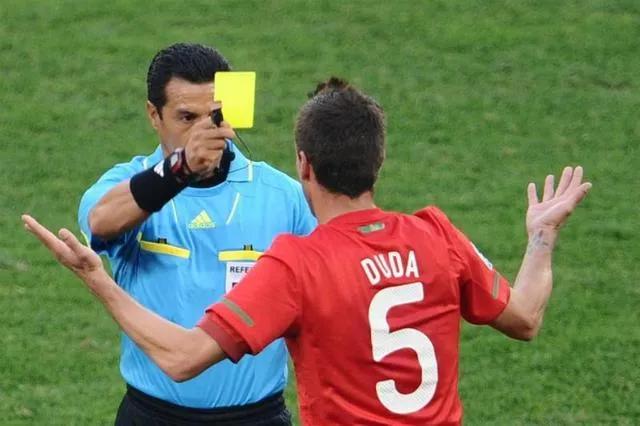 足球小知识越位球,足球小知识点球