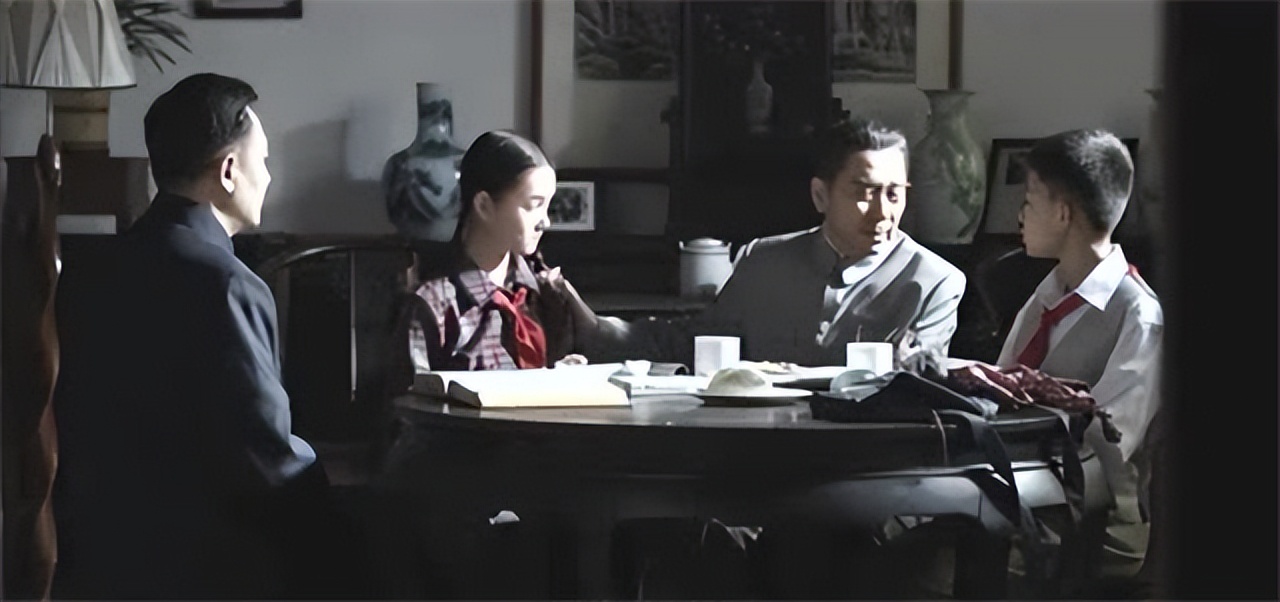 1956年泰国效仿古代和亲，送两个“质子”来华，周总理作何反应