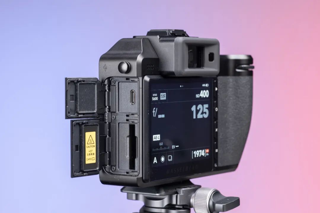 哈苏x2d-100c的三款镜头价格,哈苏x2d100c能不能用佳能ef镜头