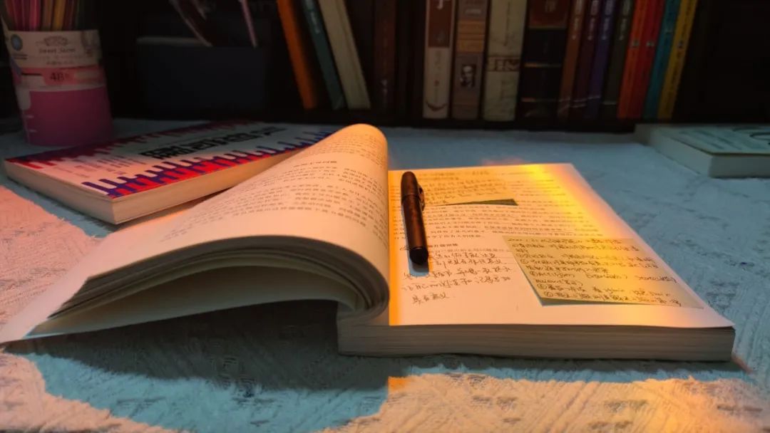 资深笔杆子文稿写作心得干货,写作方法的书籍推荐十本