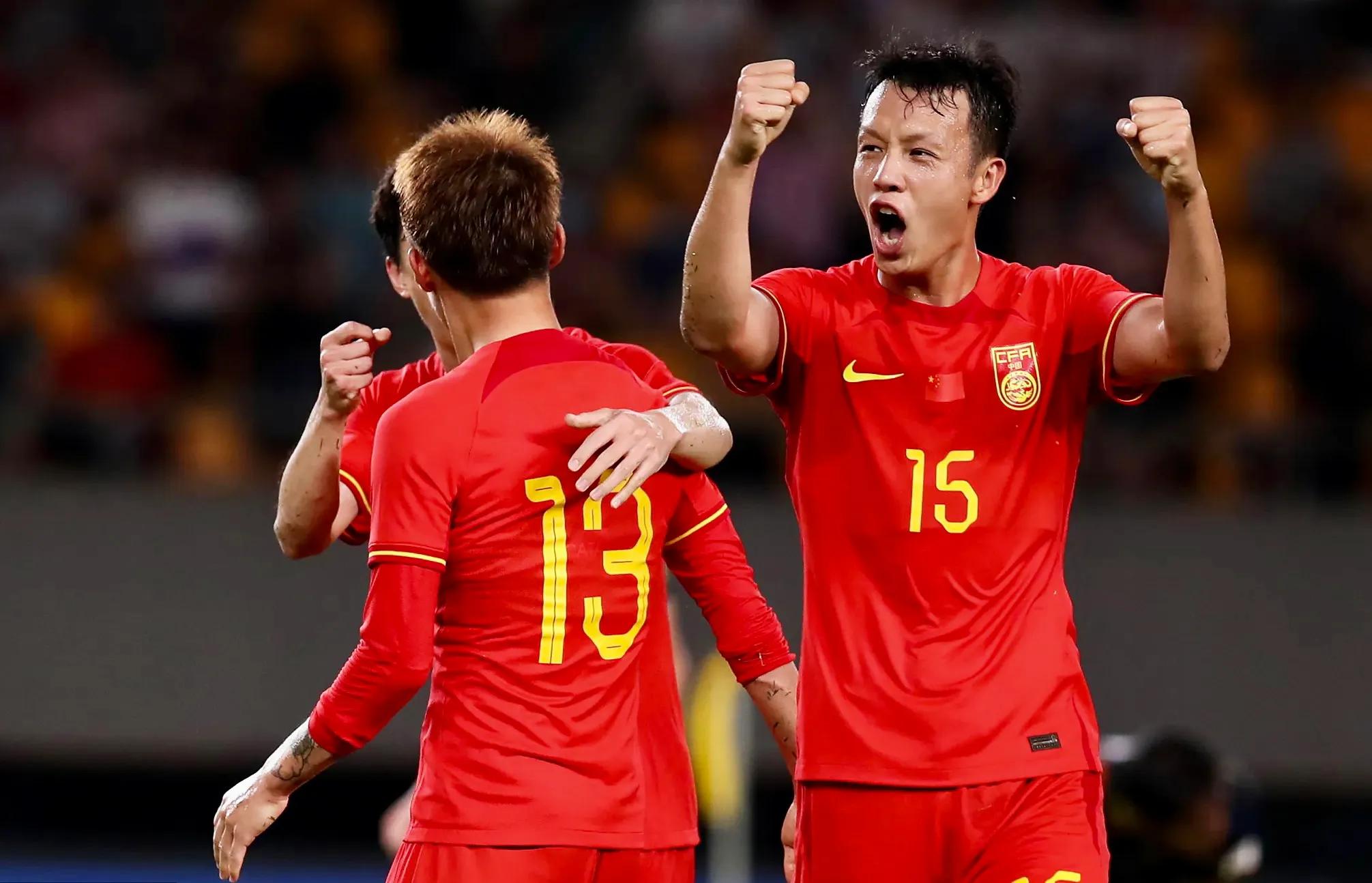 防反阵容足球,中国足球防守最大的问题