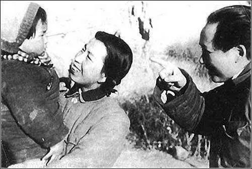 毛主席在中央苏区的6个春节过得咋样?其中的曲折悲欢令人感叹