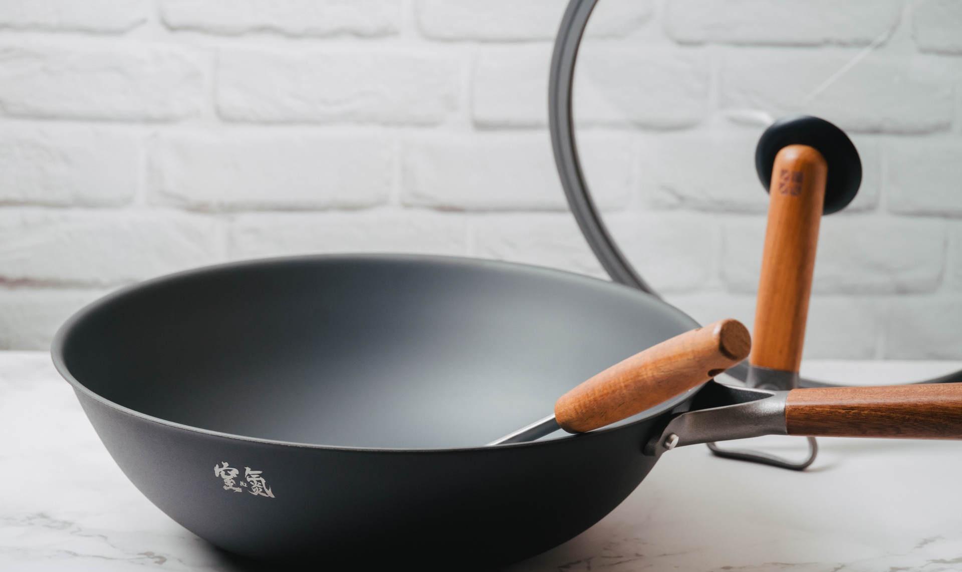 炒菜不生锈，三禾窒氮防锈轻铁锅体验