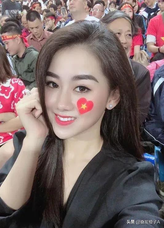 世界杯好看的女球迷,世界杯漂亮观众