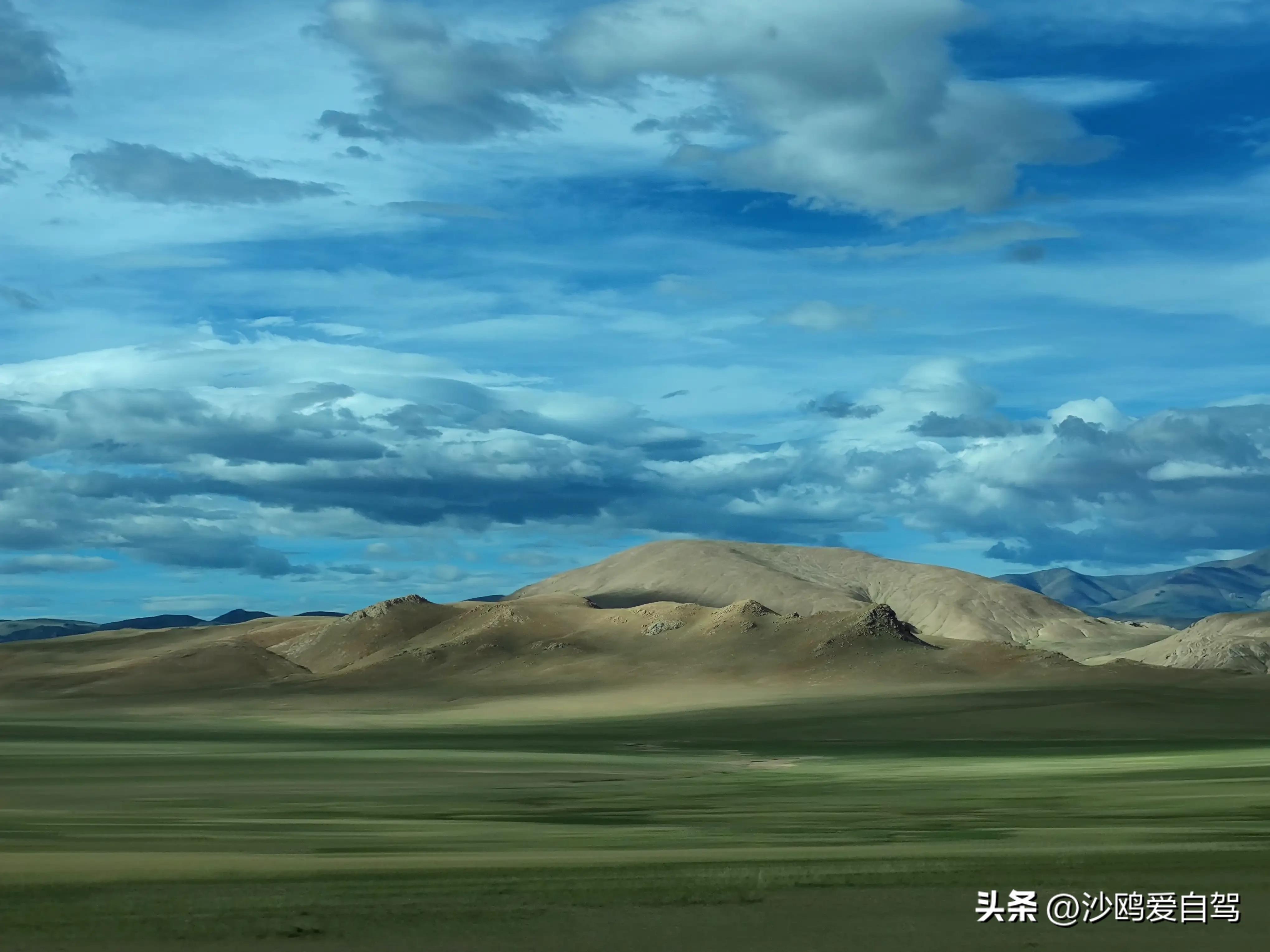 自驾四进*藏西***疆新**第12天:人在囧途:当惹雍措圣湖边陷车,轮胎鼓包