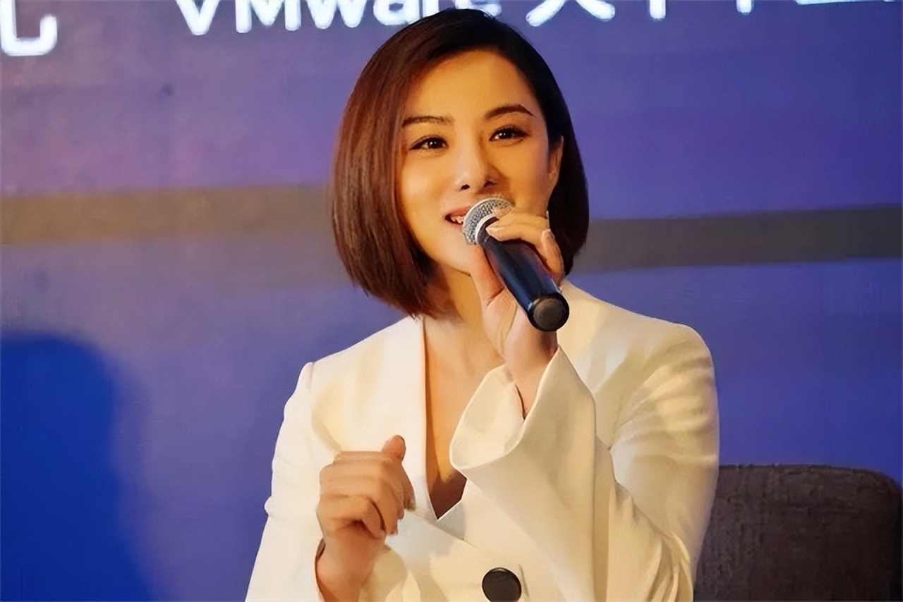 奥运冠军刘璇现状,体育冠军刘璇结过几次婚