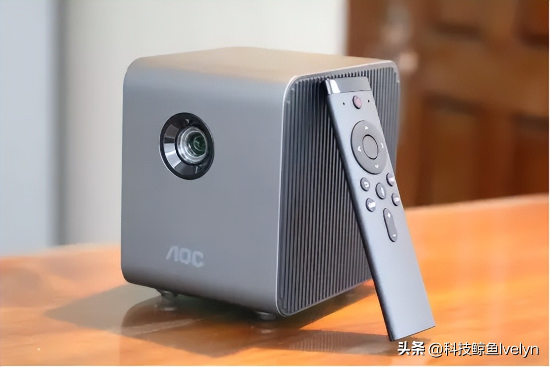 aoc投影仪流明在2000以上的,流明3000以上的投影仪性价比推荐