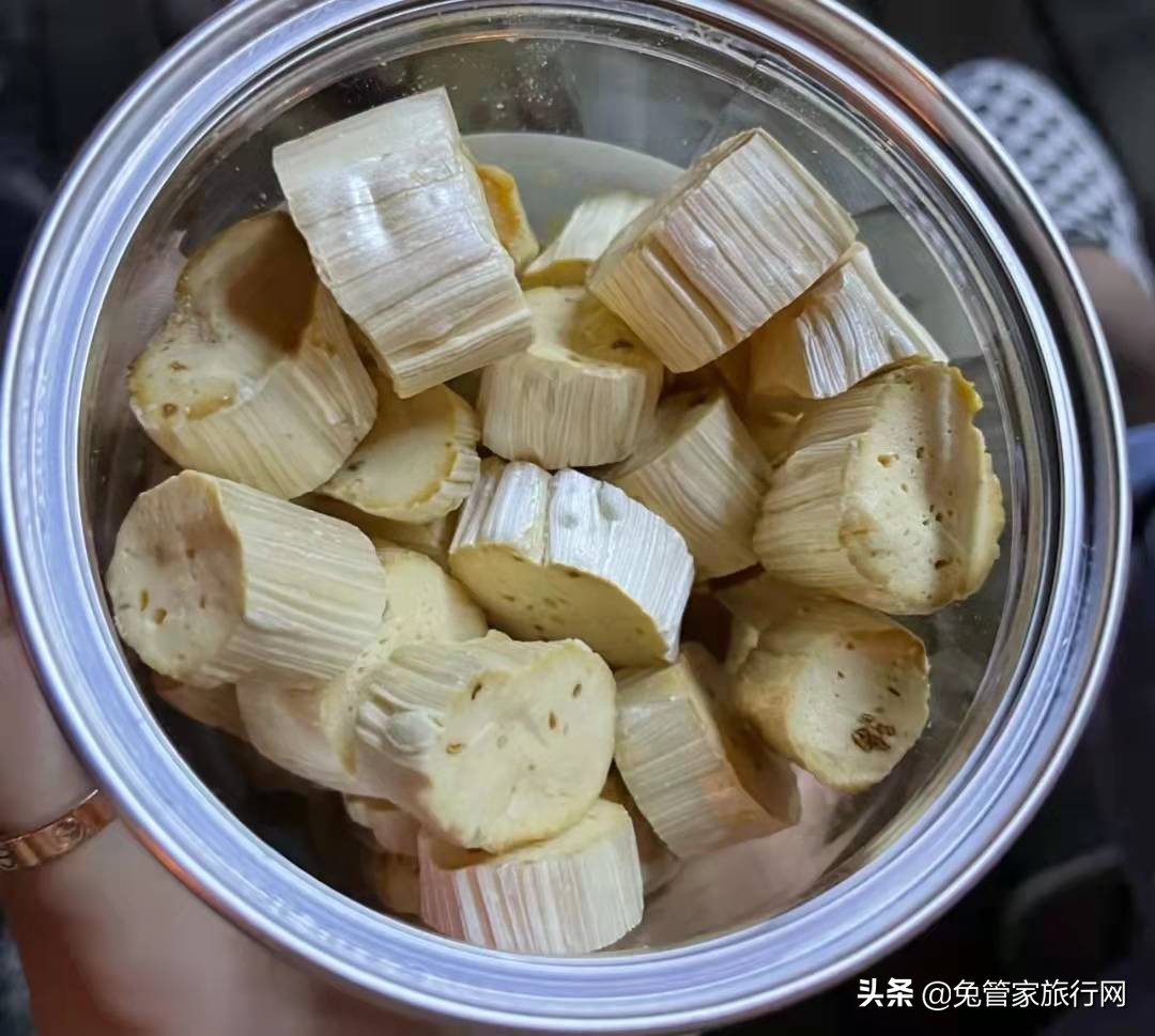 白天的凤凰古镇也很美,凤凰古城值得去么