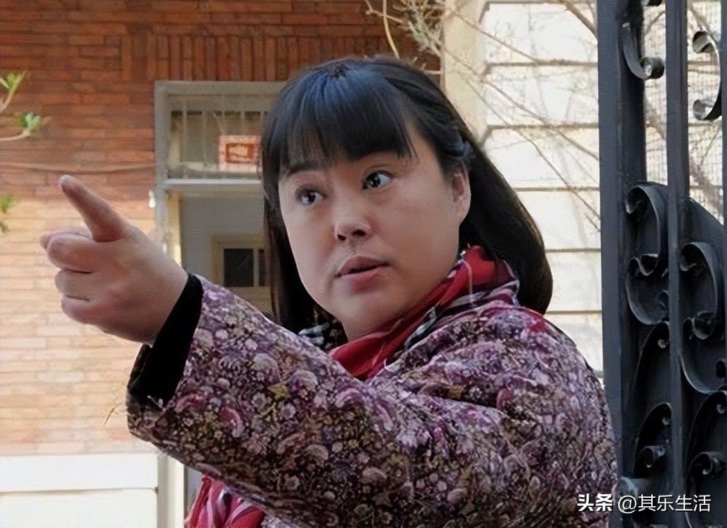 九岁县太爷演员今昔对比,九岁县太爷扮演者现在长什么样