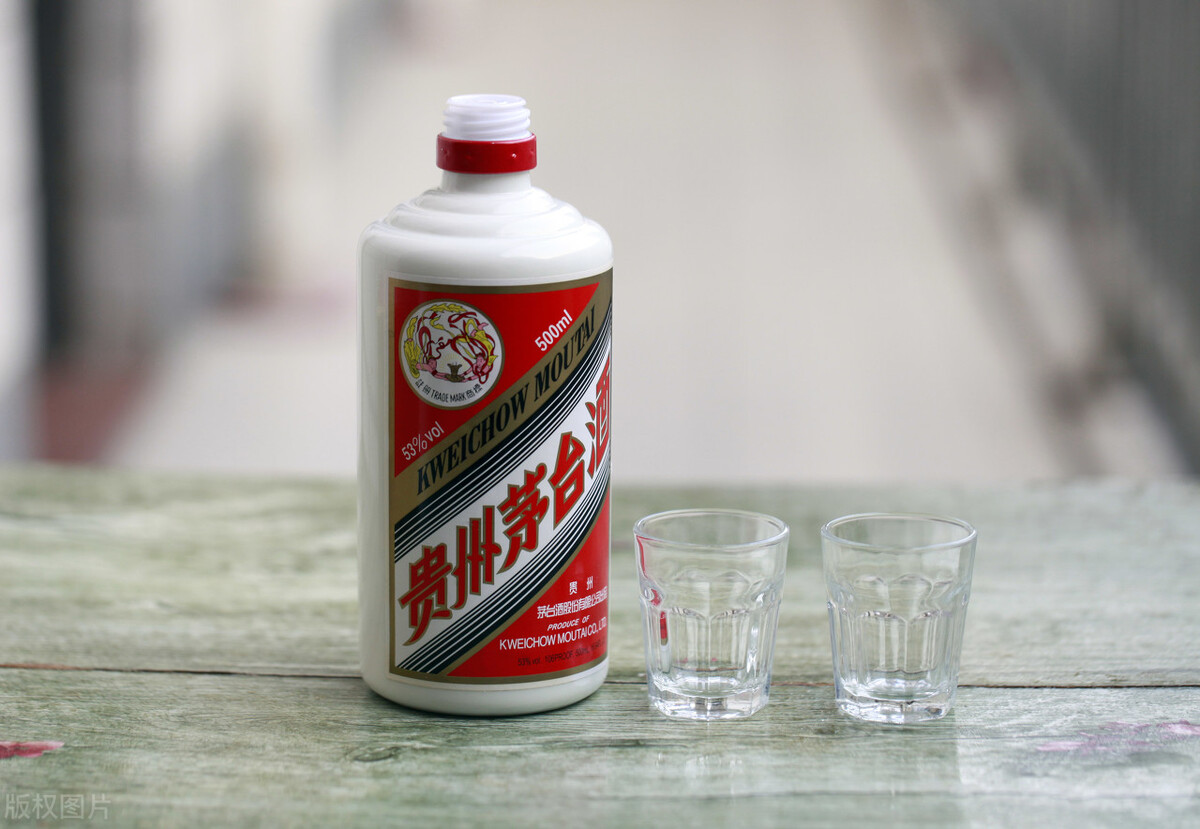 贵州茅台镇如何破局,贵州茅台股价突破