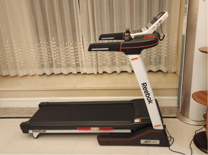 刘畊宏女孩的健身宝藏跑鞋,刘畊宏的女孩健身