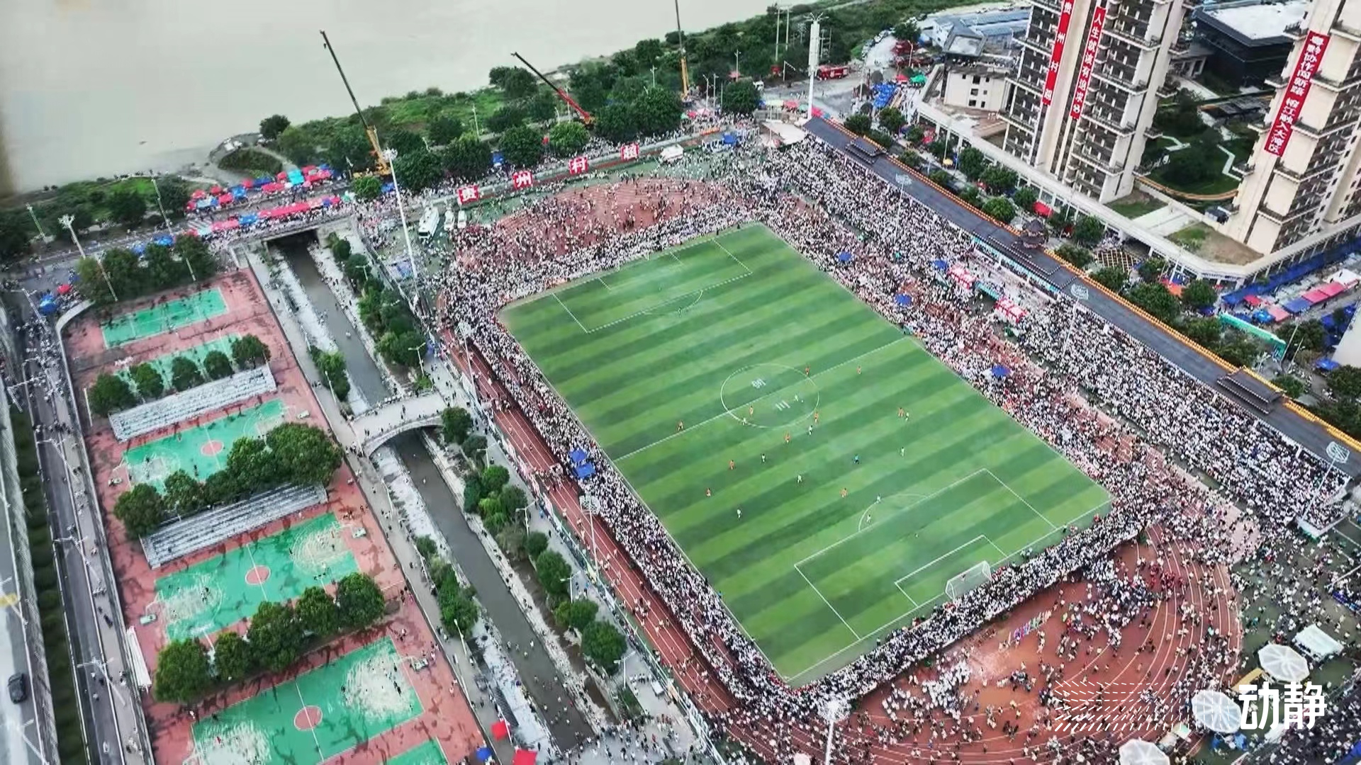 一万个镜头图片,一万的镜头和一千的镜头